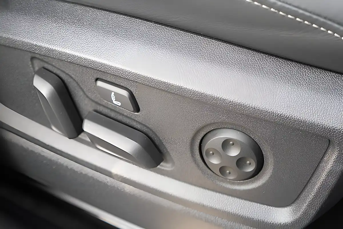 Used 2023 Audi SQ5 Grey - Interior and Exterior details 20