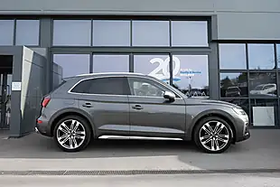 Used 2023 Audi SQ5 Grey - Interior and Exterior details 6