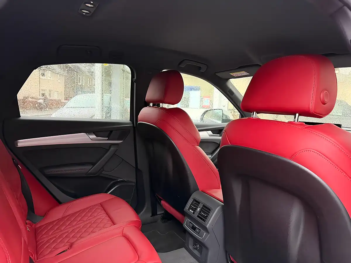 Used 2023 Audi SQ5 Sportback Blue - Interior and Exterior details 10