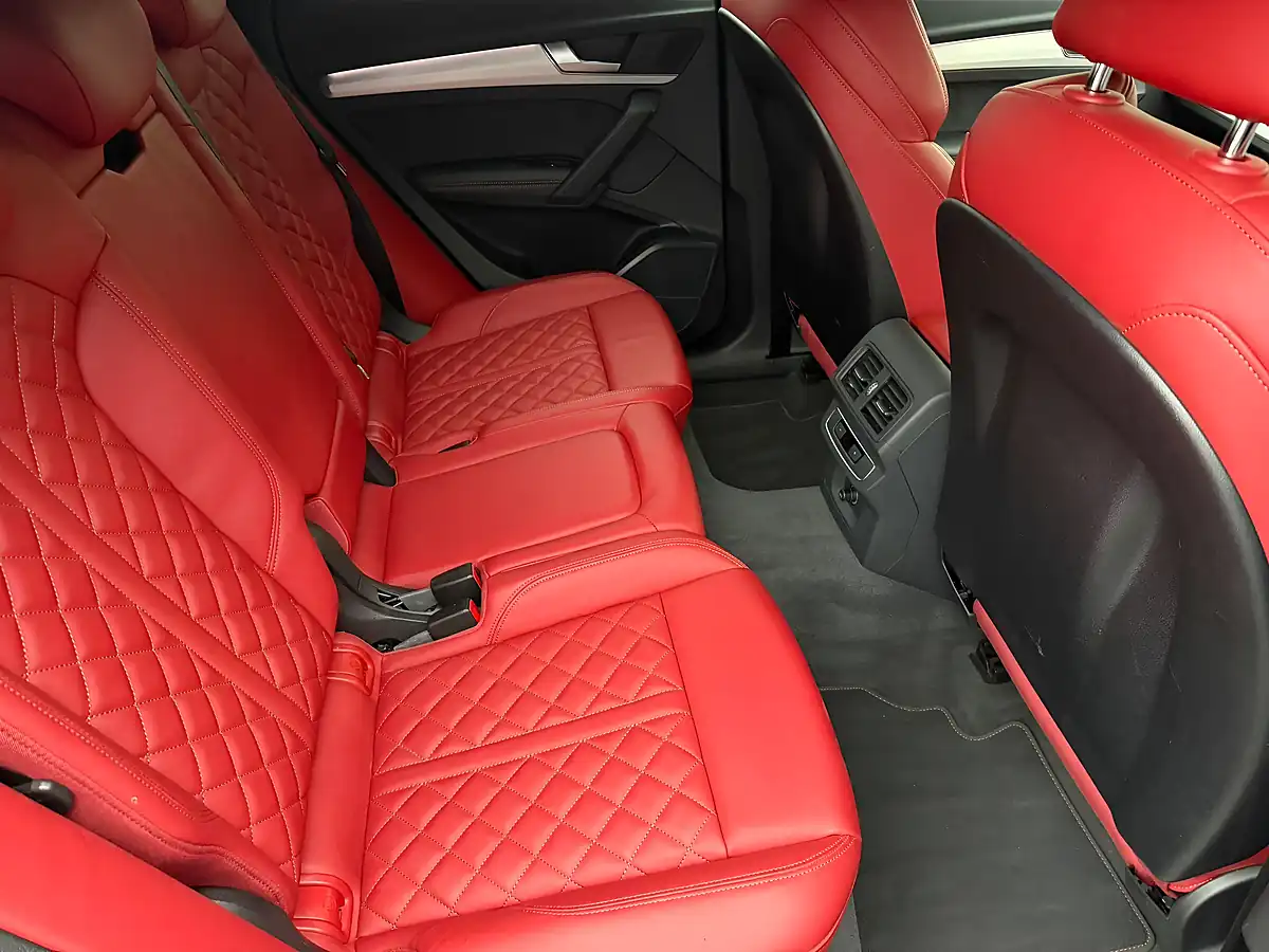 Used 2023 Audi SQ5 Sportback Blue - Interior and Exterior details 11