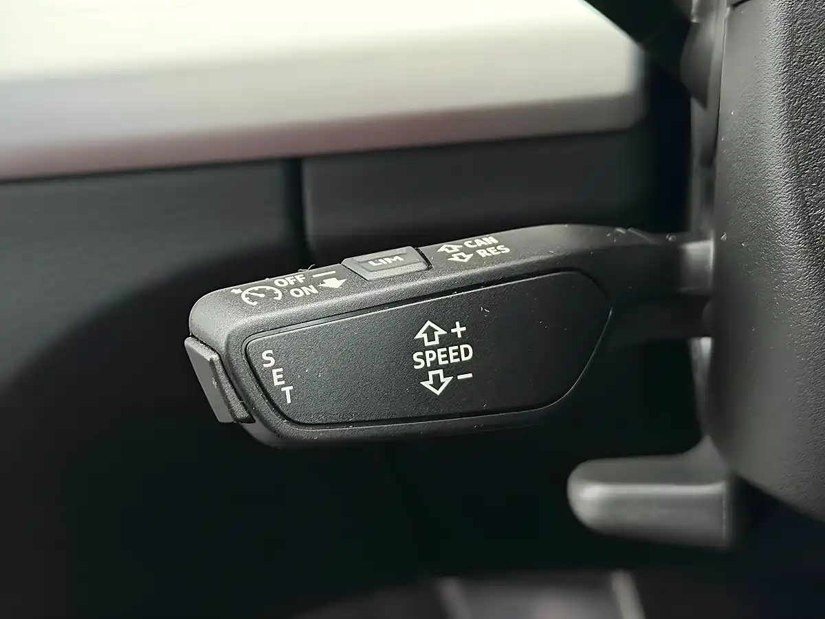 Used 2023 Audi SQ5 Sportback Blue - Interior and Exterior details 15