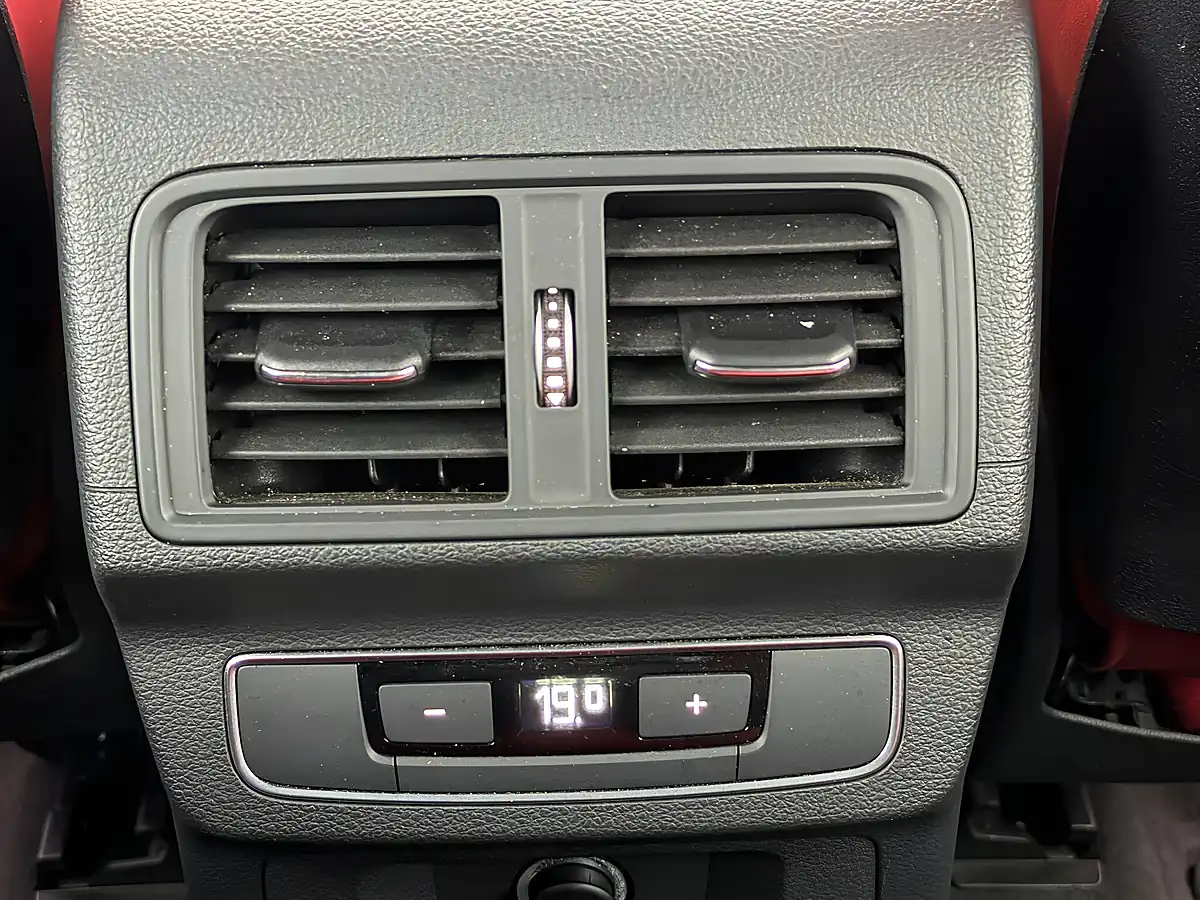 Used 2023 Audi SQ5 Sportback Blue - Interior and Exterior details 17