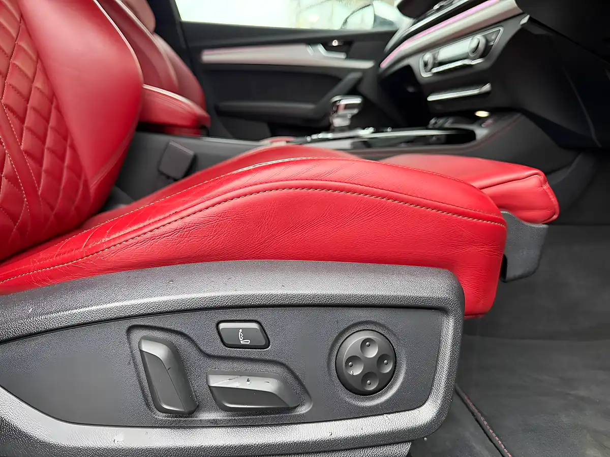 Used 2023 Audi SQ5 Sportback Blue - Interior and Exterior details 19