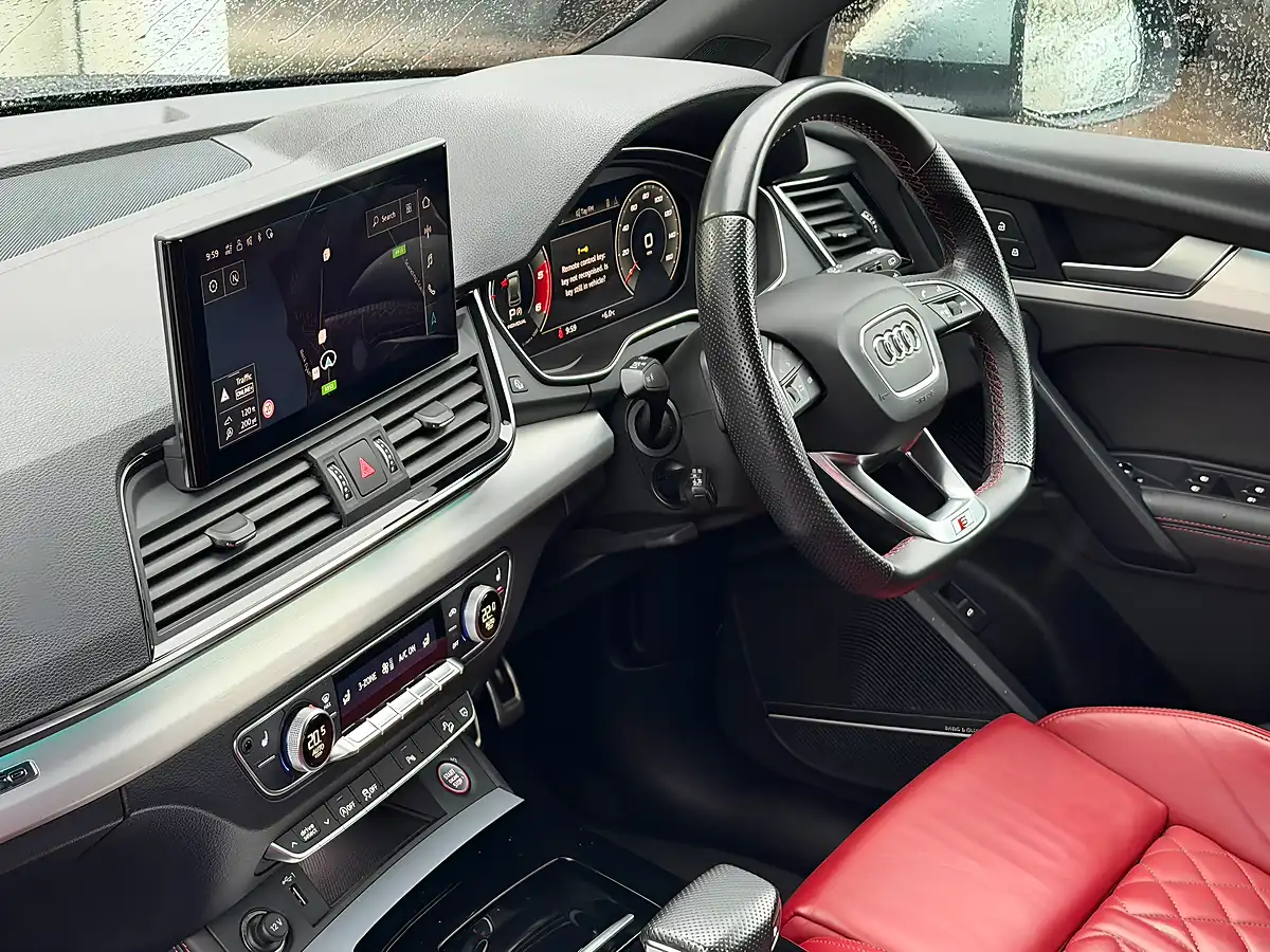 Used 2023 Audi SQ5 Sportback Blue - Interior and Exterior details 5