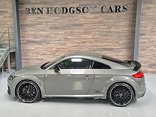 Used 2023 Audi Tt Black Edition Chronos Grey Metallic - Interior and Exterior details 5