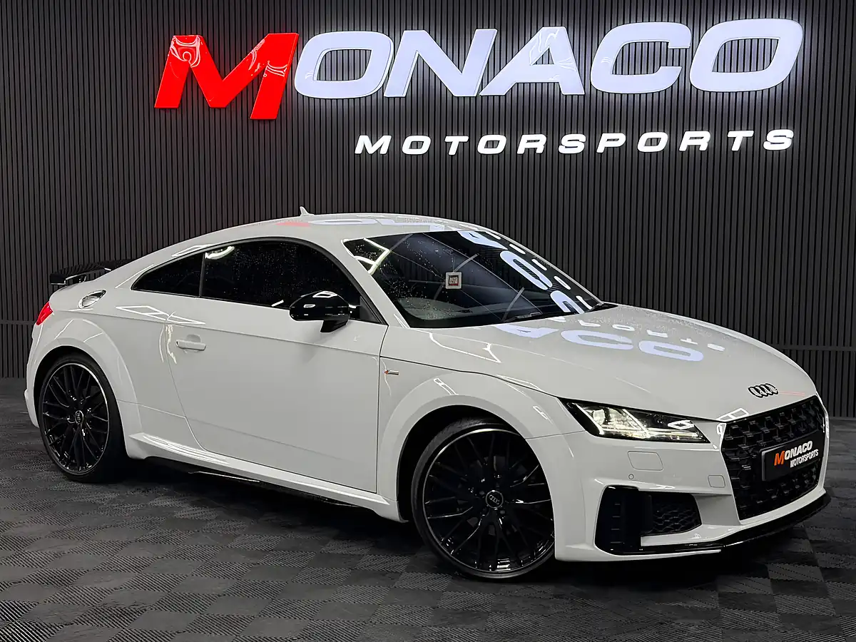 Used 2023 Audi Tt Black Edition White - Front View