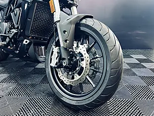 Used 2023 Benelli 502 C Black - Interior and Exterior details 15