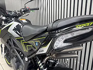 Used 2023 Benelli Tornado Naked T 125 Black - Interior and Exterior details 17