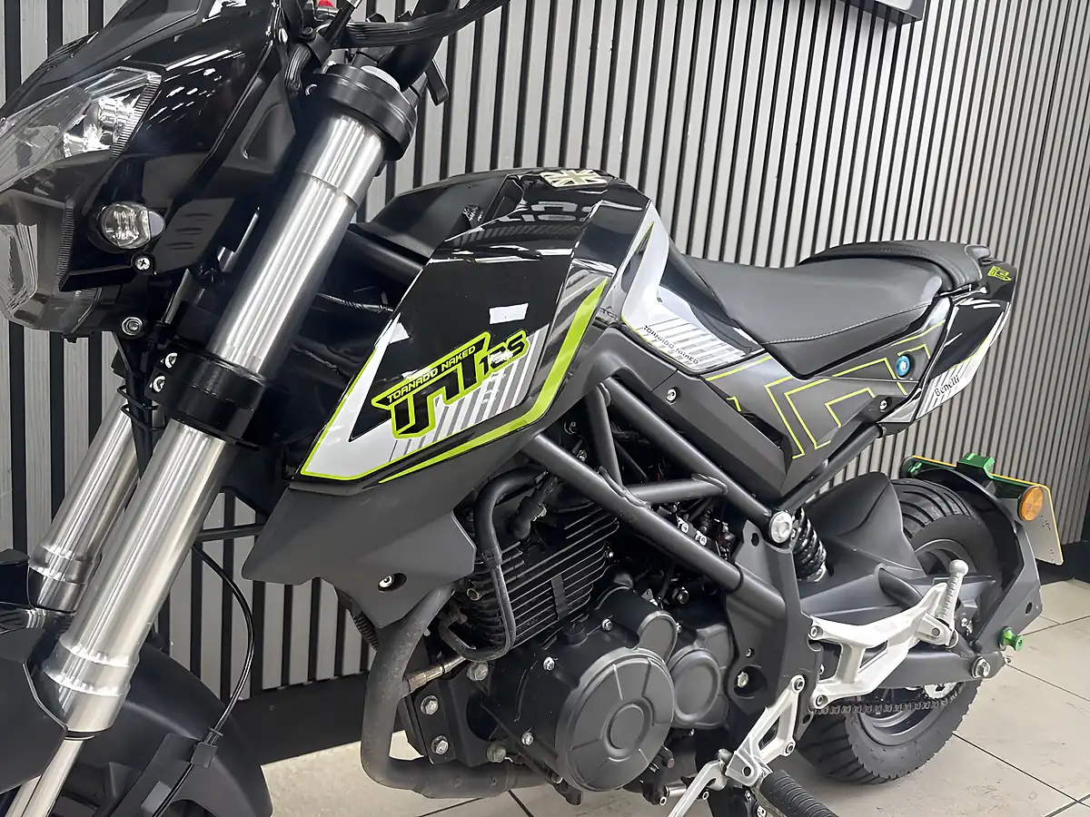 Used 2023 Benelli Tornado Naked T 125 Black - Interior and Exterior details 4