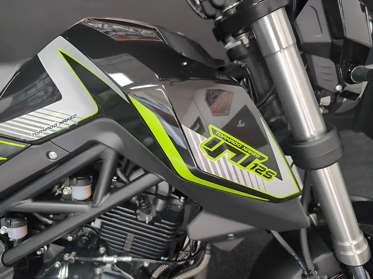 Used 2023 Benelli Tornado Naked T Black - Interior and Exterior details 11