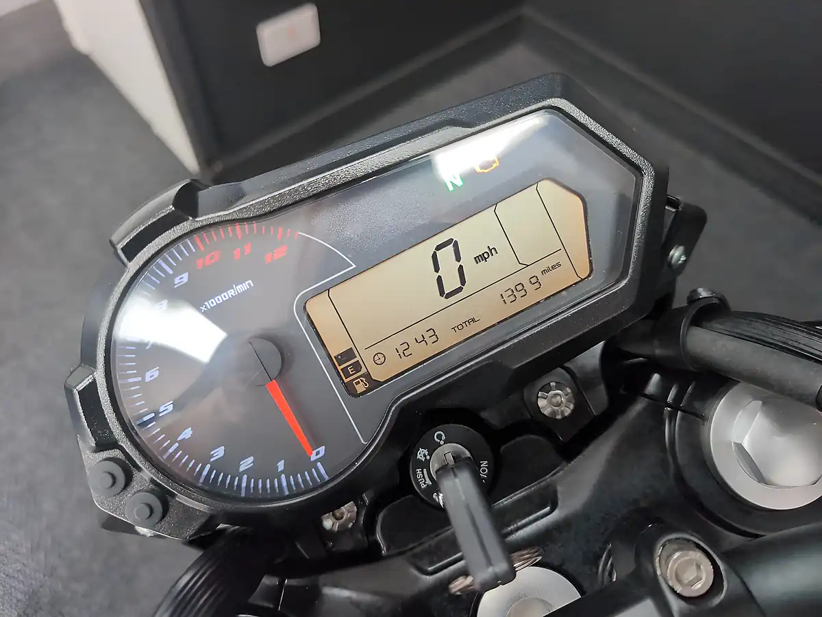 Used 2023 Benelli Tornado Naked T Black - Interior and Exterior details 12