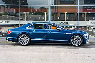 Used 2023 Bentley Flying Spur Mulliner Windsor Blue - Interior and Exterior details 2