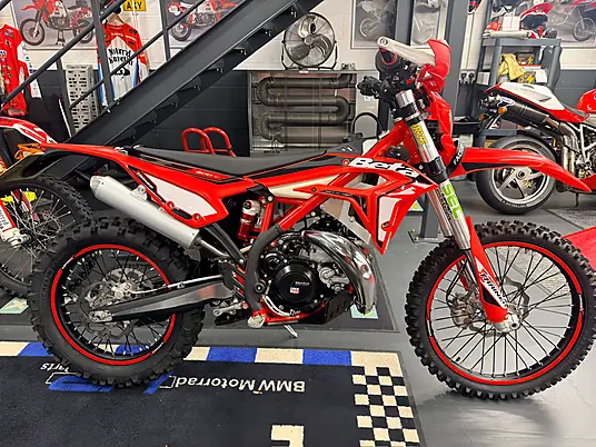 2023 Beta Xtrainer 300 (293cc)
