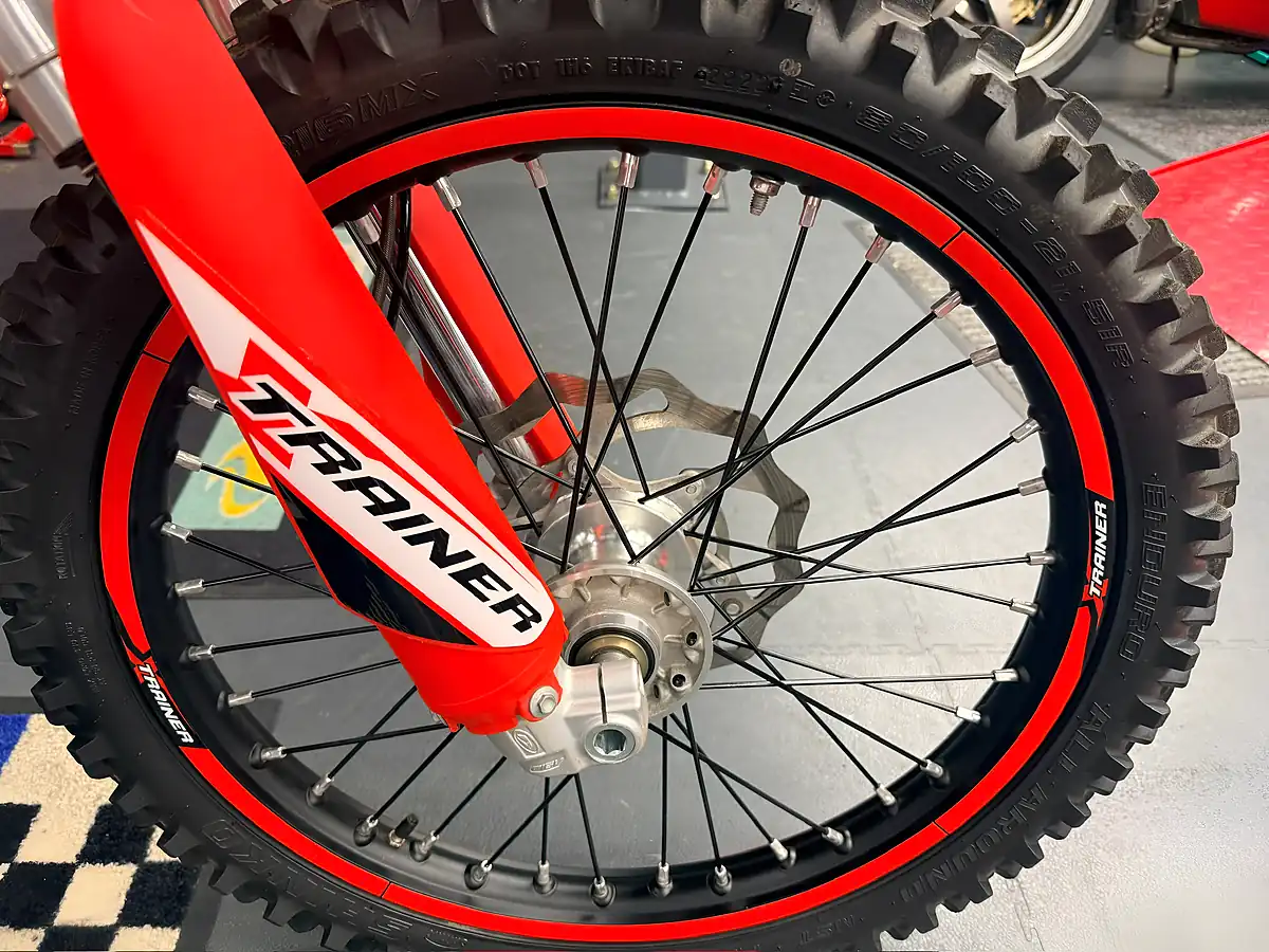 Used 2023 Beta Xtrainer 300 - Interior and Exterior details 5