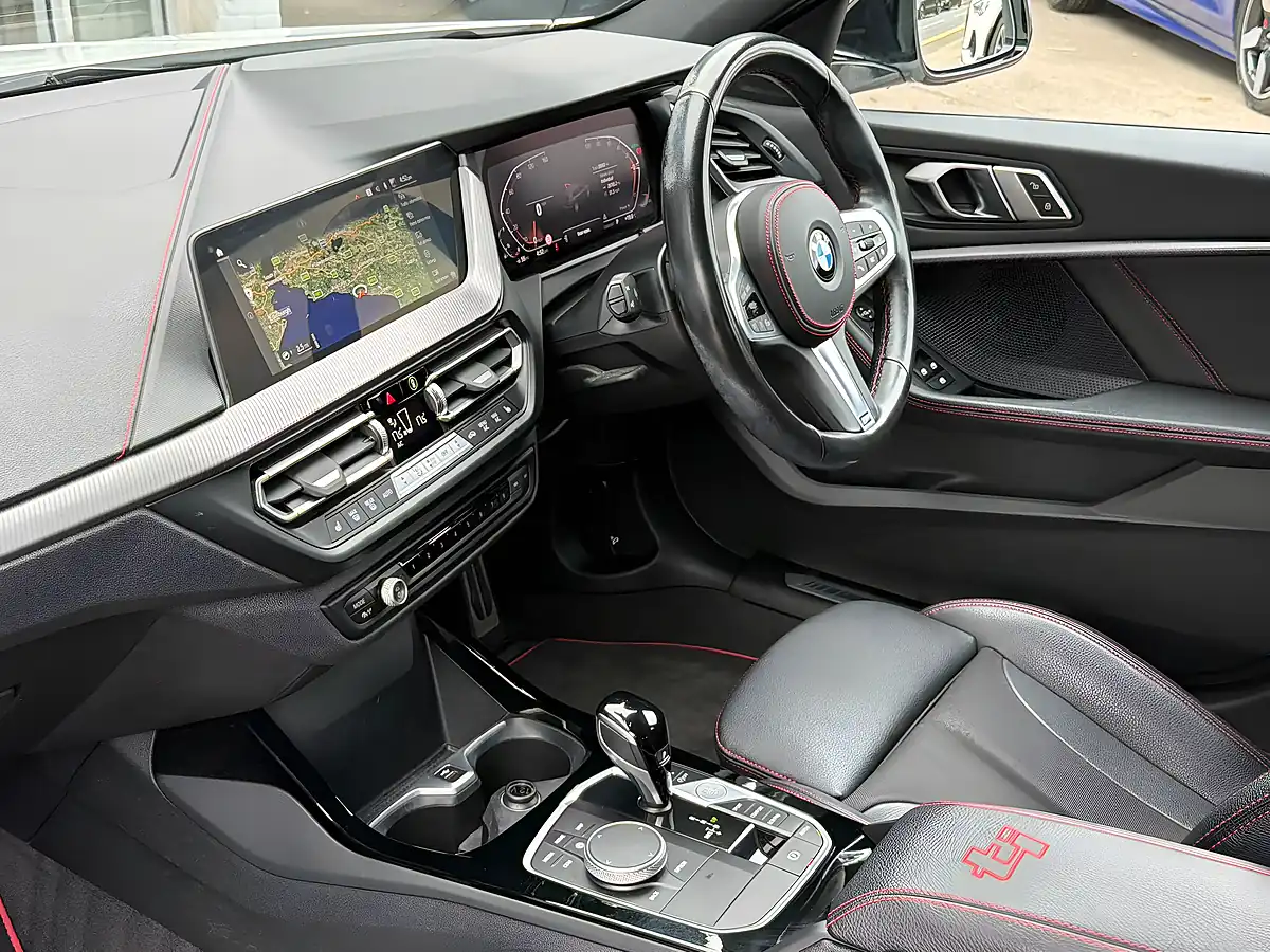 Used 2023 BMW 1 Series Lcp White - Interior and Exterior details 12