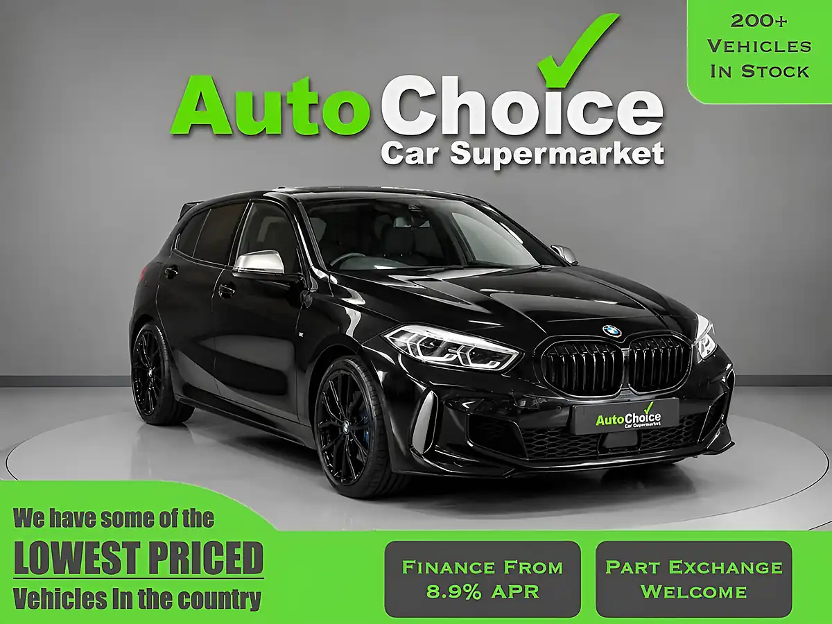 Used 2023 BMW 1 Series M135i Black - Front View