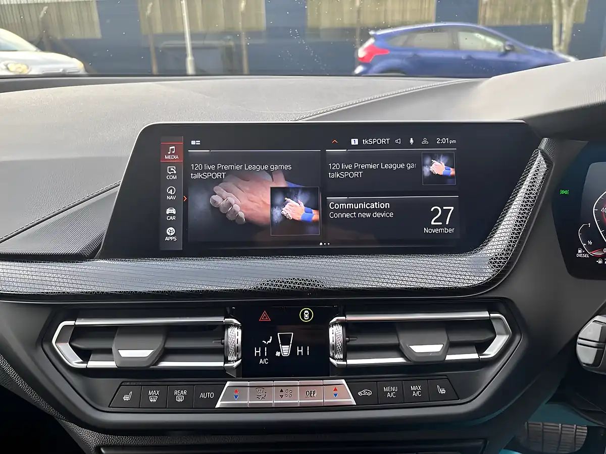 Used 2023 BMW 1 Series Sport Black Sapphire - Interior and Exterior details 20