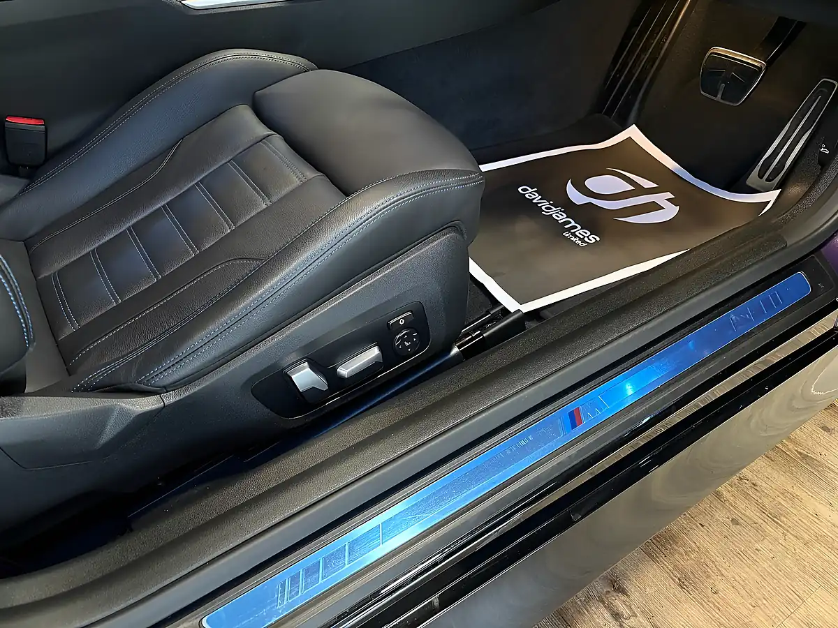 Used 2023 BMW 2 Series Thundernight - Interior and Exterior details 13