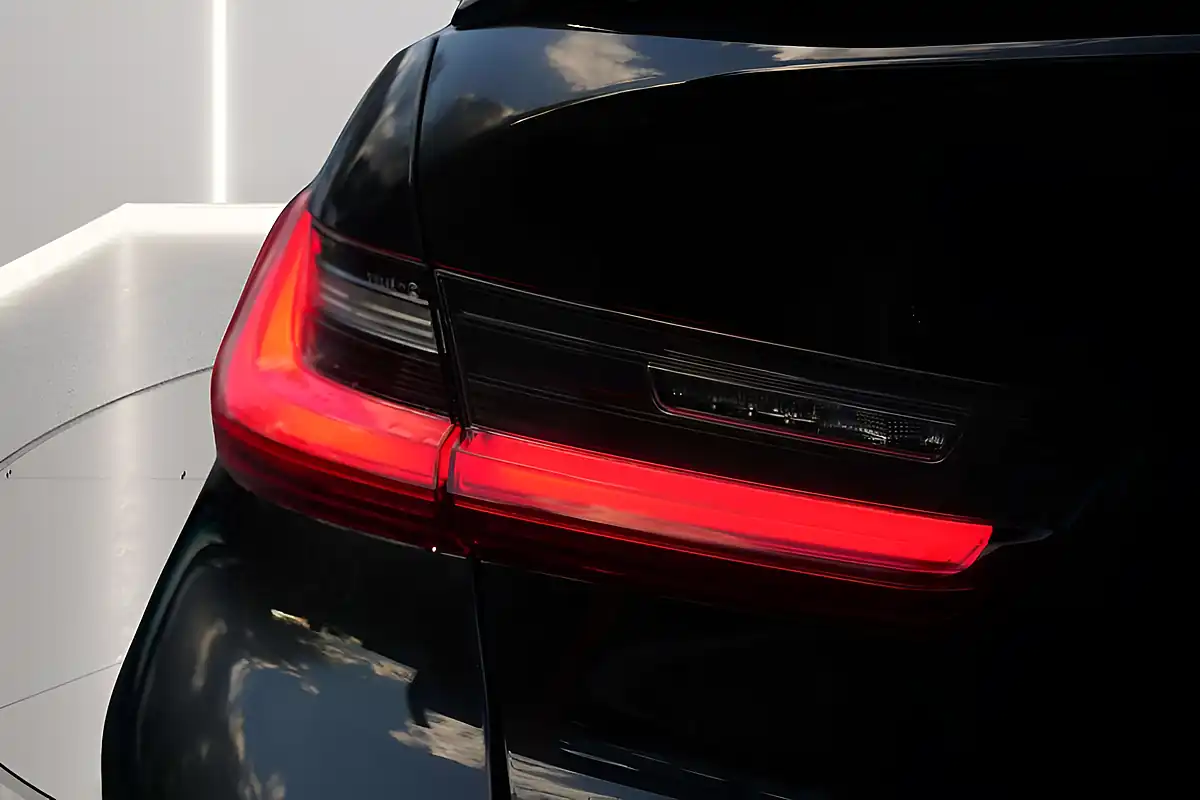 Used 2023 BMW 3 Series M Sport Black - Interior and Exterior details 17