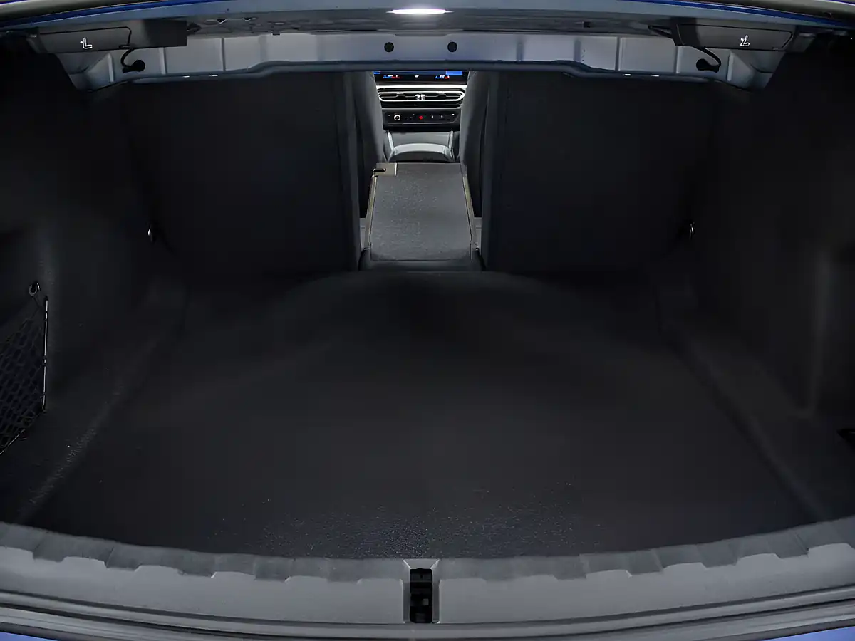 Used 2023 BMW 3 Series M Sport Blue - Interior and Exterior details 19