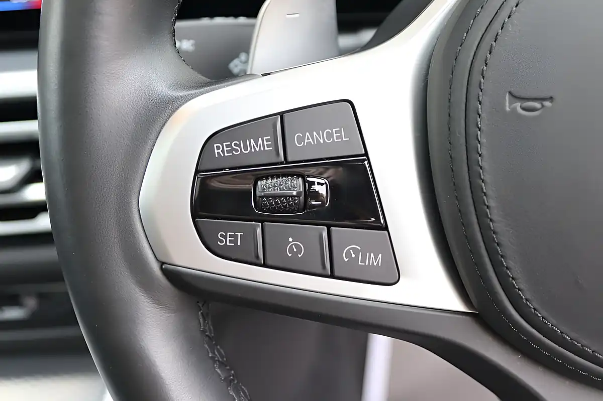 Used 2023 BMW 3 Series M Sport Brooklyn Grey - Interior and Exterior details 15