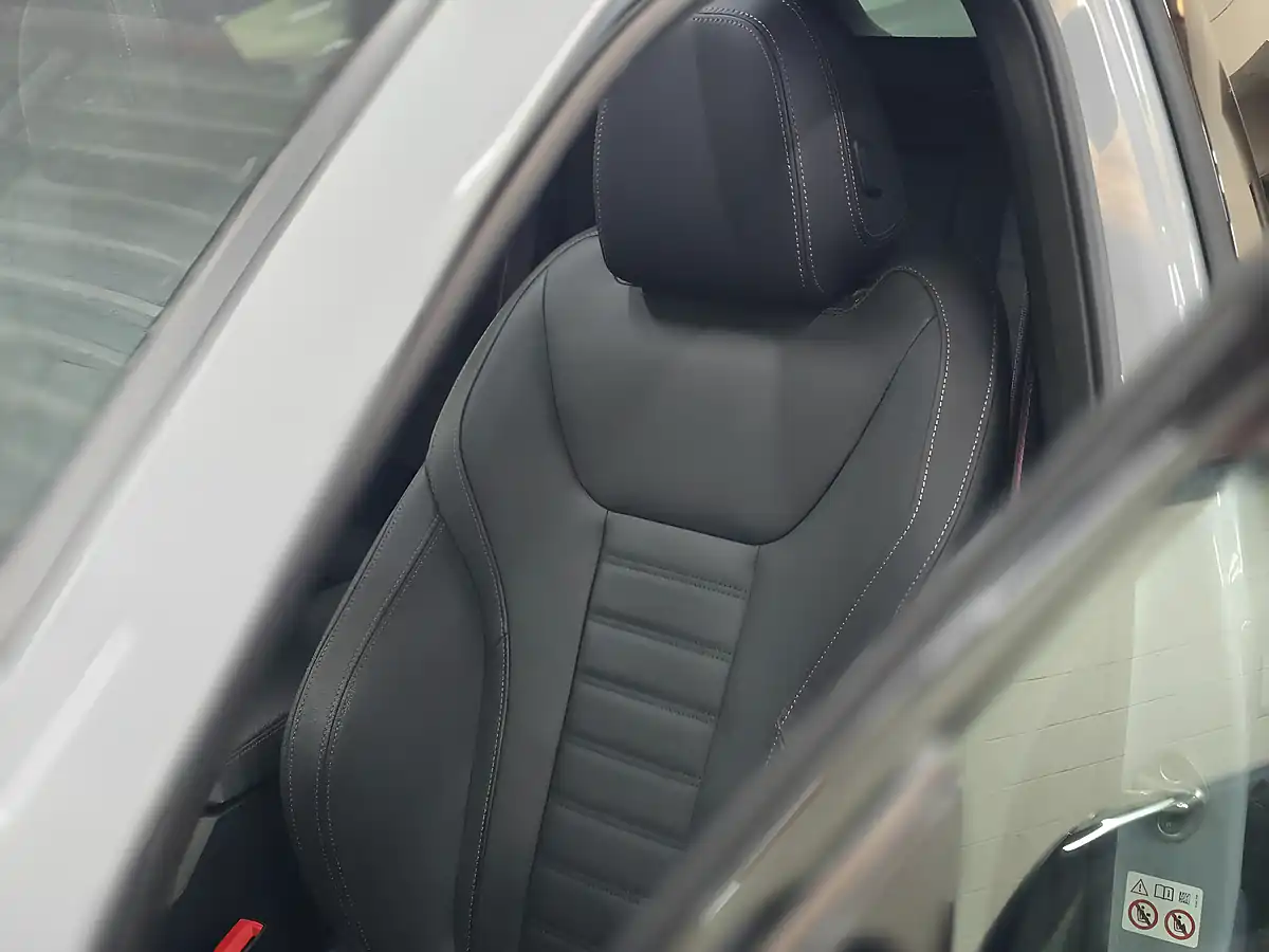 Used 2023 BMW 3 Series M Sport Touring Grey - Interior and Exterior details 9