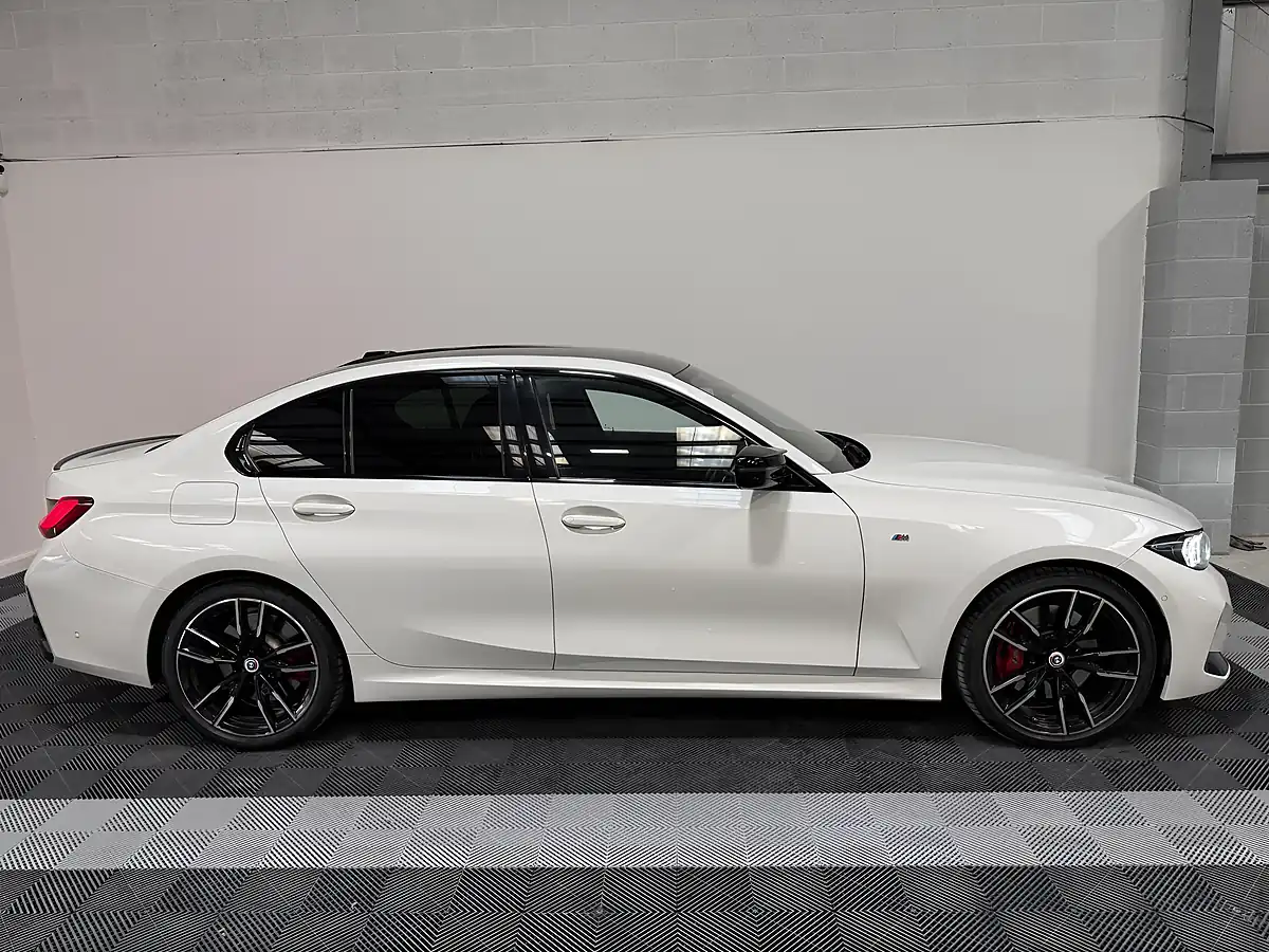 Used 2023 BMW 3 Series Saloon White - Interior and Exterior details 7