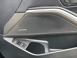 Used 2023 BMW 3 Series Touring Black - Interior and Exterior details 12