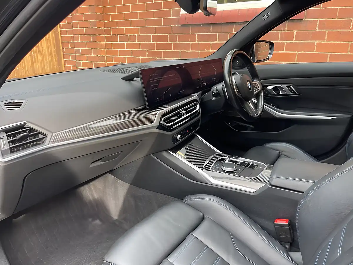 Used 2023 BMW 3 Series Touring Black - Interior and Exterior details 17