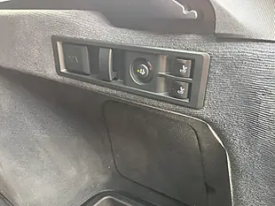 Used 2023 BMW 3 Series Touring Black - Interior and Exterior details 19
