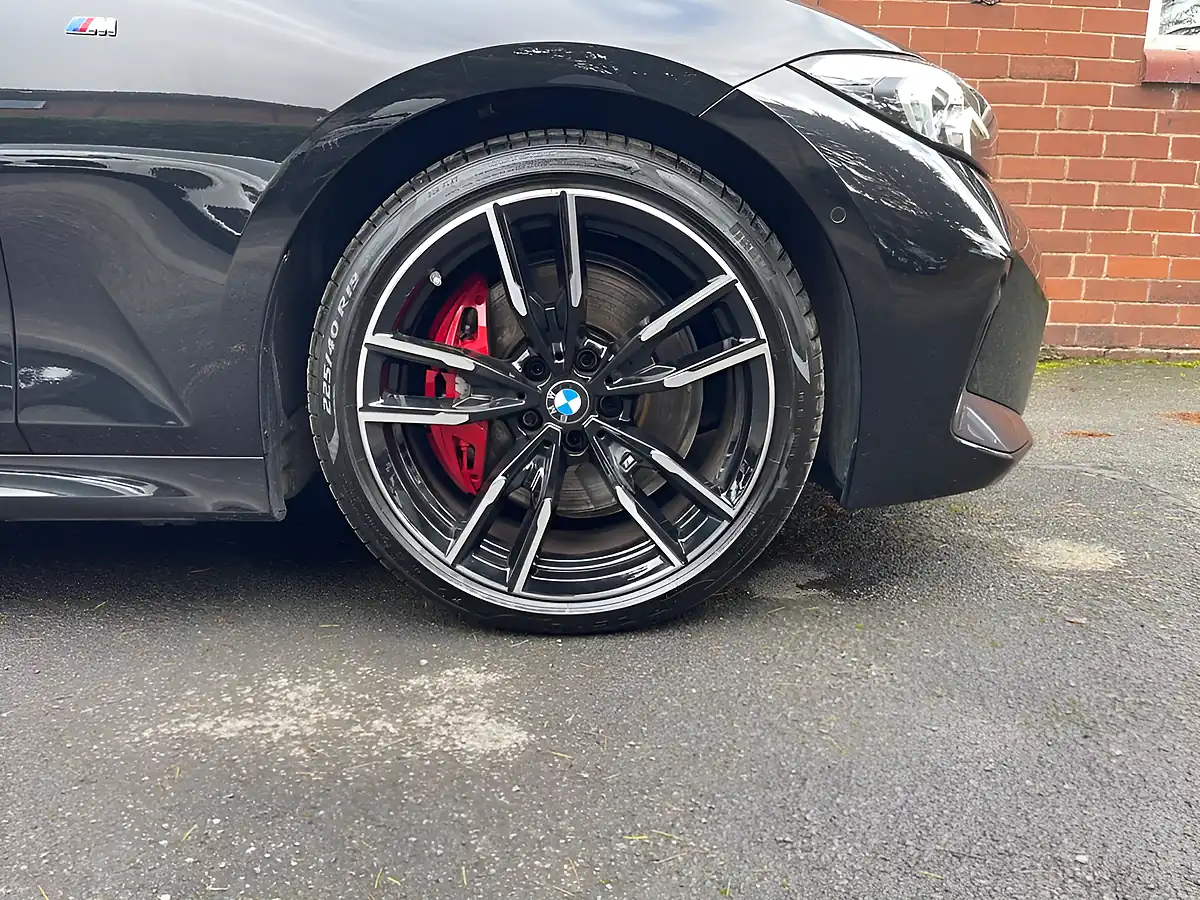 Used 2023 BMW 3 Series Touring Black - Interior and Exterior details 2