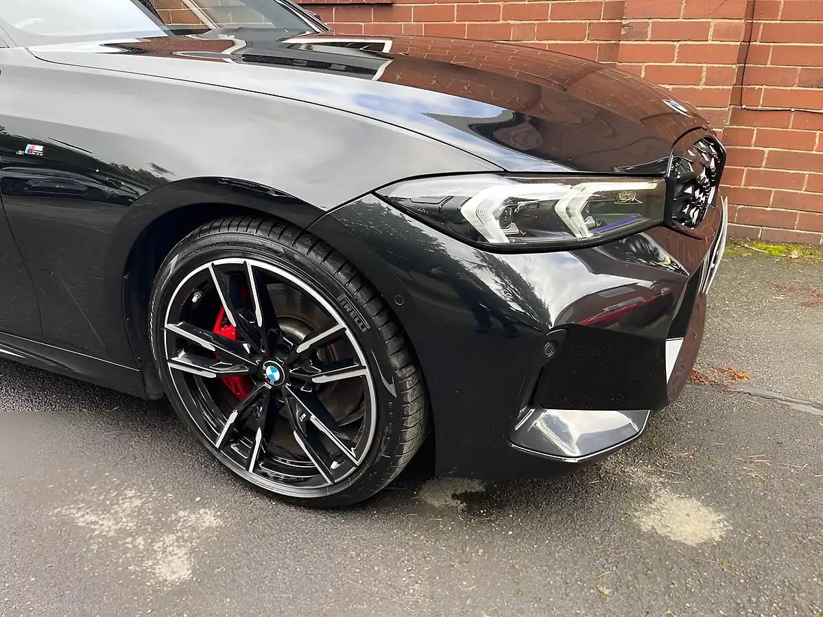 Used 2023 BMW 3 Series Touring Black - Interior and Exterior details 5