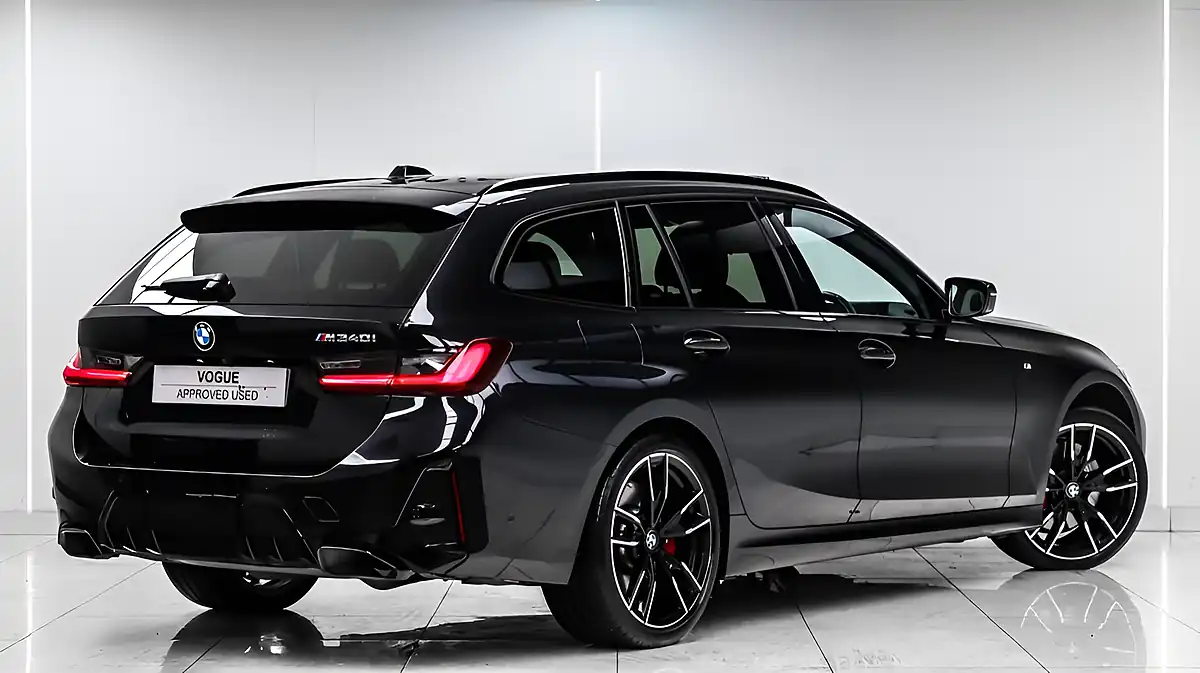 Used 2023 BMW 3 Series Touring Black - Interior and Exterior details 15