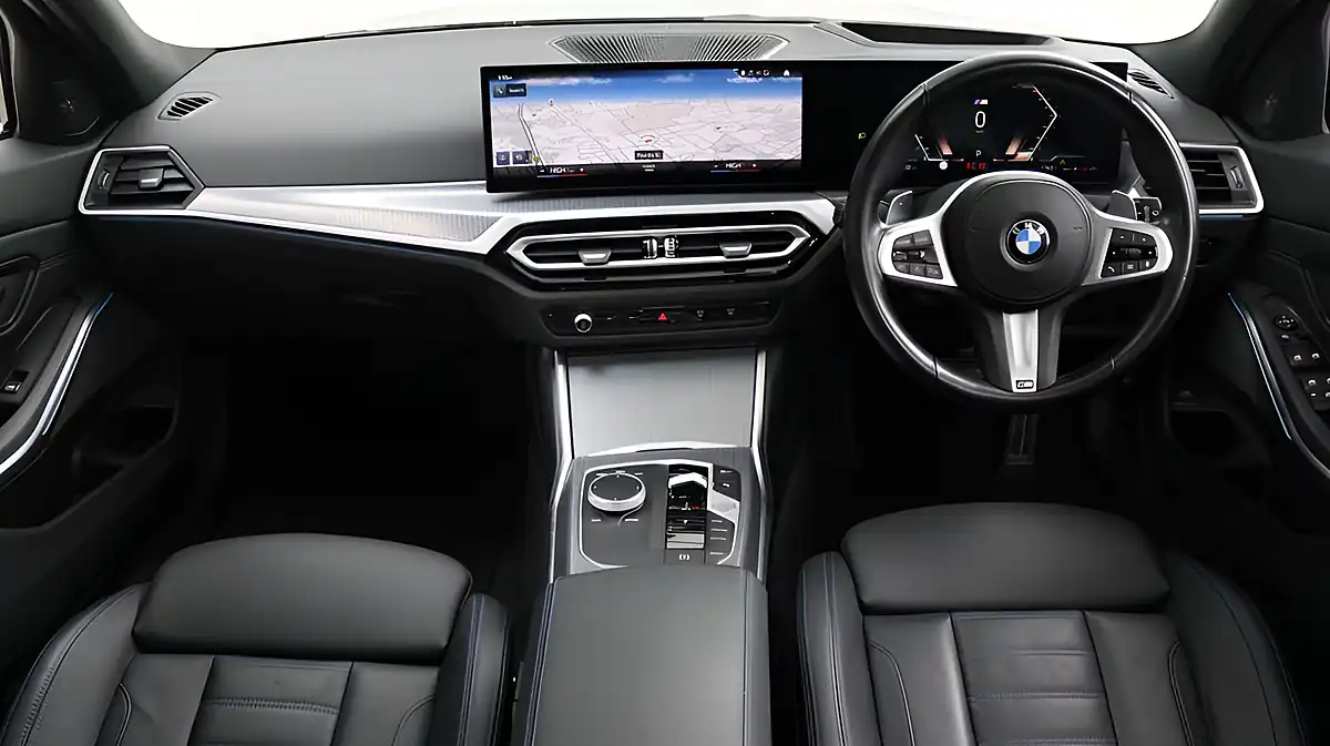 Used 2023 BMW 3 Series Touring Black - Interior and Exterior details 18