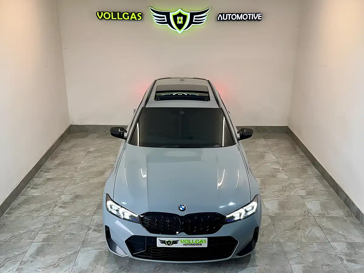 Used 2023 BMW 3 Series Touring Brooklyn Grey - Interior and Exterior details 2