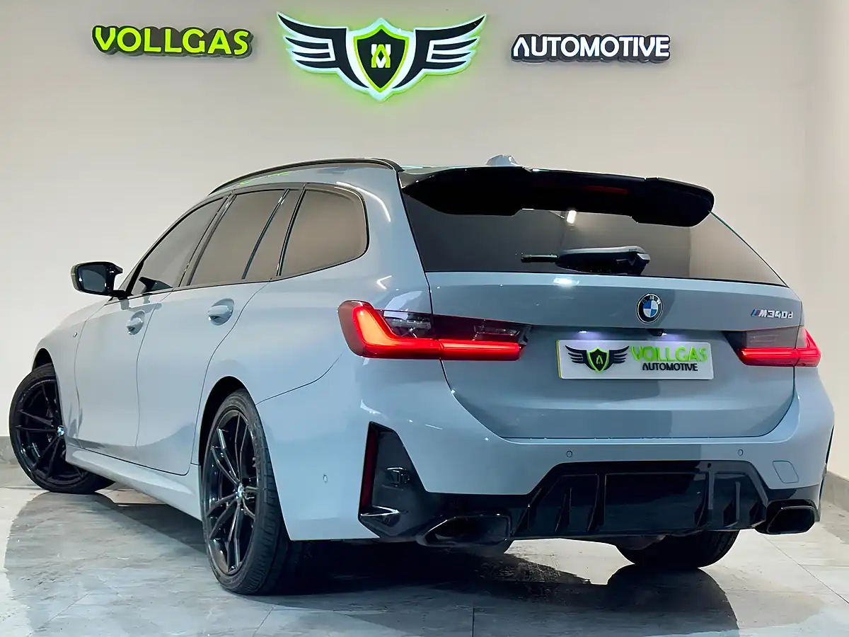 Used 2023 BMW 3 Series Touring Brooklyn Grey - Interior and Exterior details 9