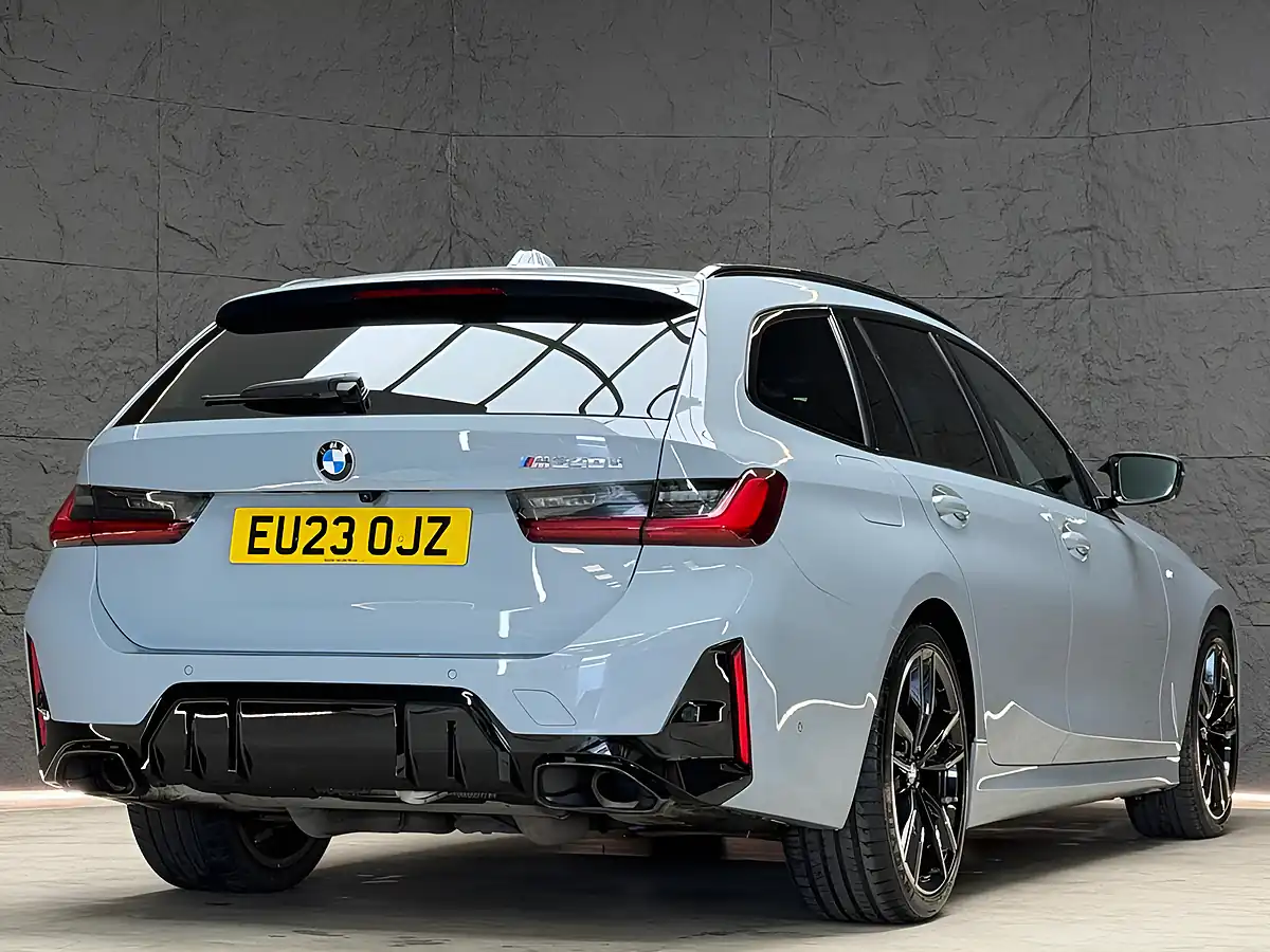Used 2023 BMW 3 Series Touring Grey - Interior and Exterior details 14