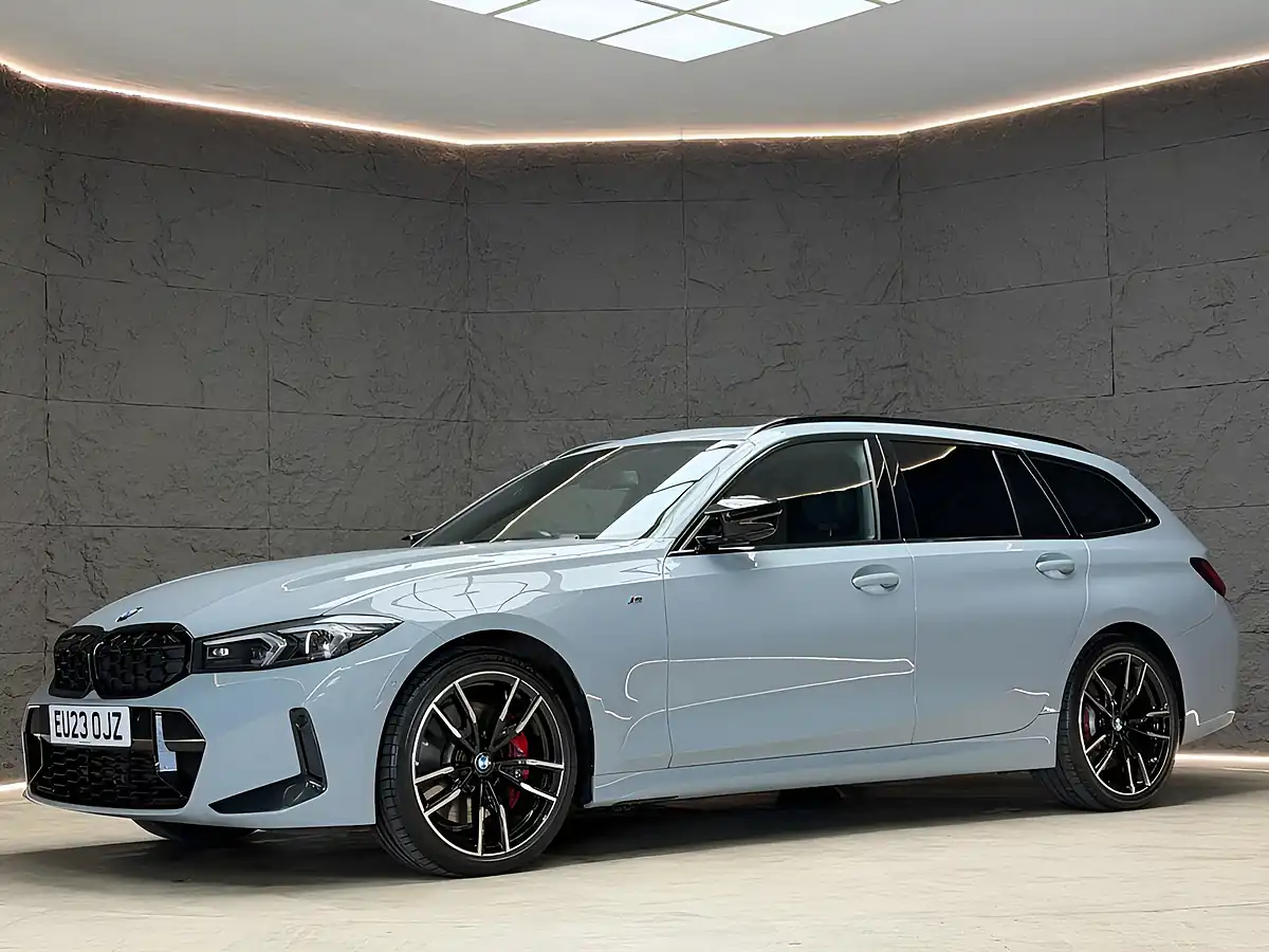 Used 2023 BMW 3 Series Touring Grey - Interior and Exterior details 6
