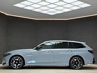 Used 2023 BMW 3 Series Touring Grey - Interior and Exterior details 7