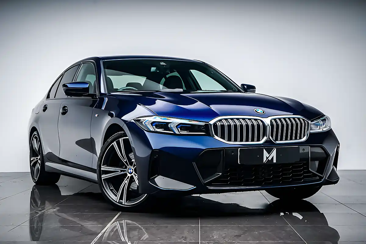 Used 2023 BMW 320i M Sport Tanzanite Blue - Front View