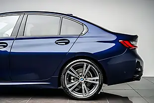 Used 2023 BMW 320i M Sport Tanzanite Blue - Interior and Exterior details 13
