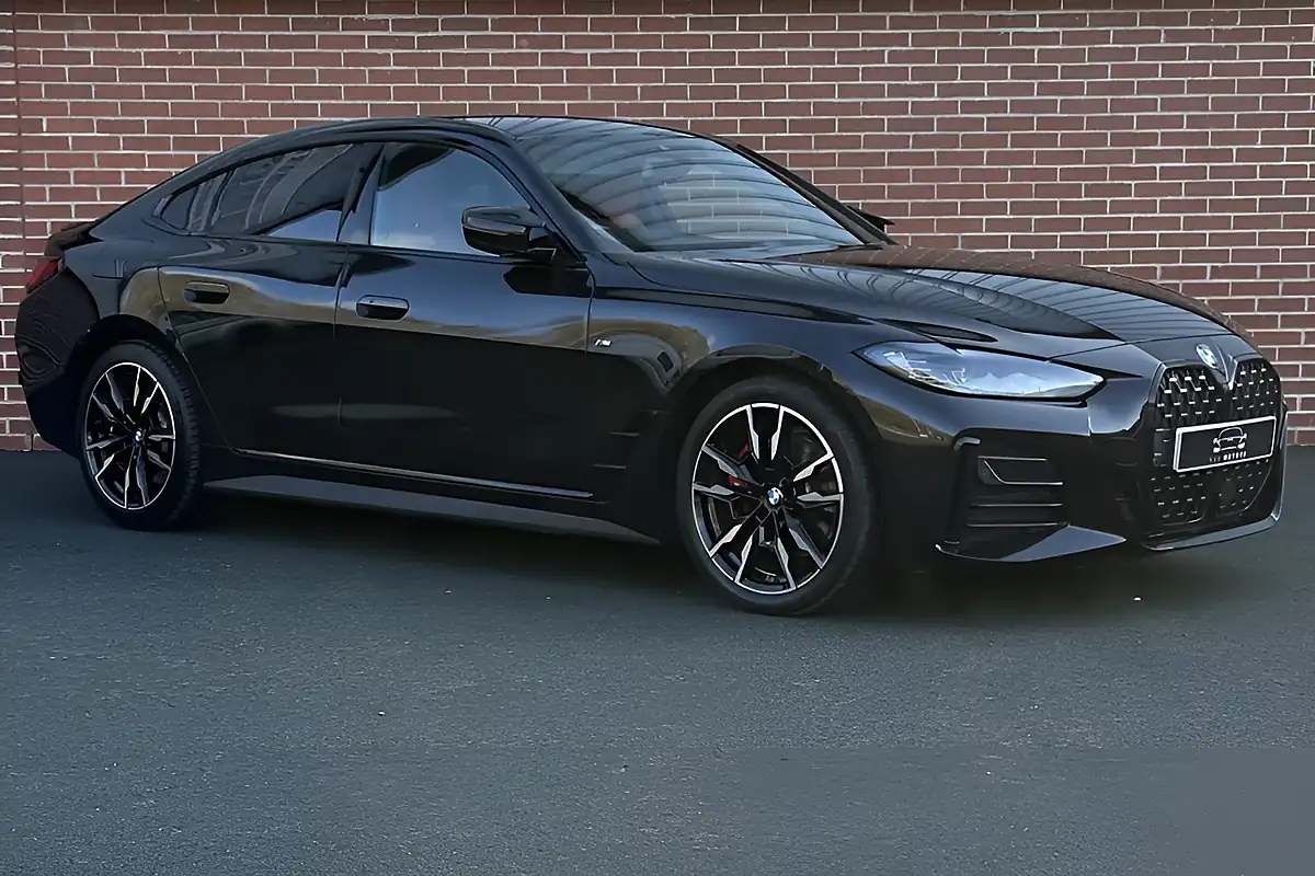 Used 2023 BMW 4 Series Gran Coupe M440i Black - Interior and Exterior details 16