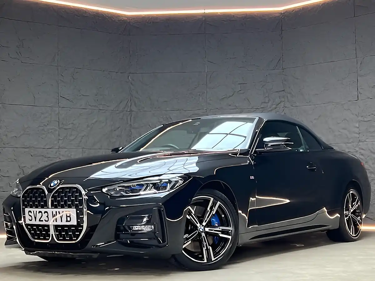 Used 2023 BMW 4 Series M Sport Black Sapphire - Front View
