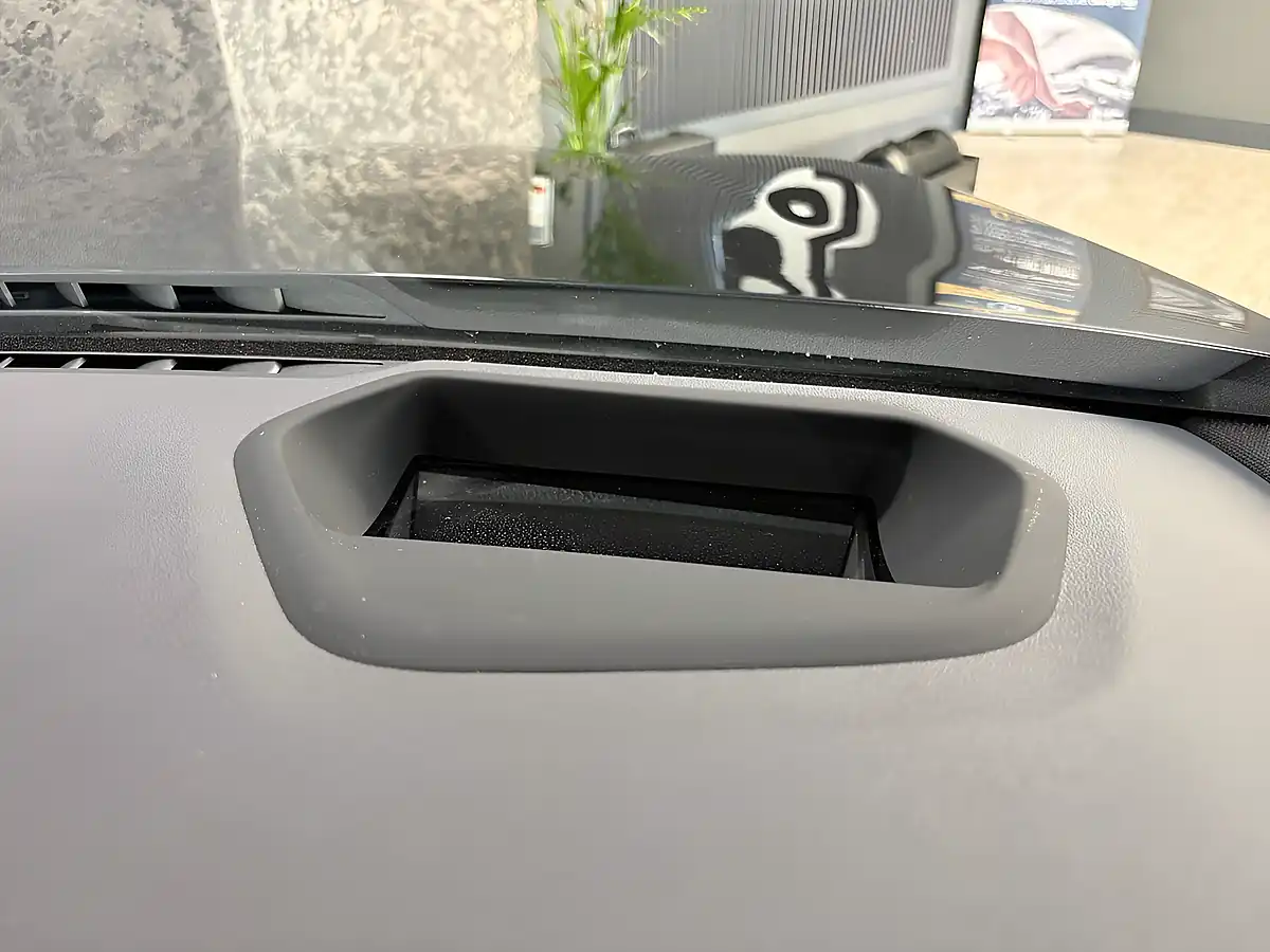 Used 2023 BMW 5 Series M Sport Sophisto Grey - Interior and Exterior details 14