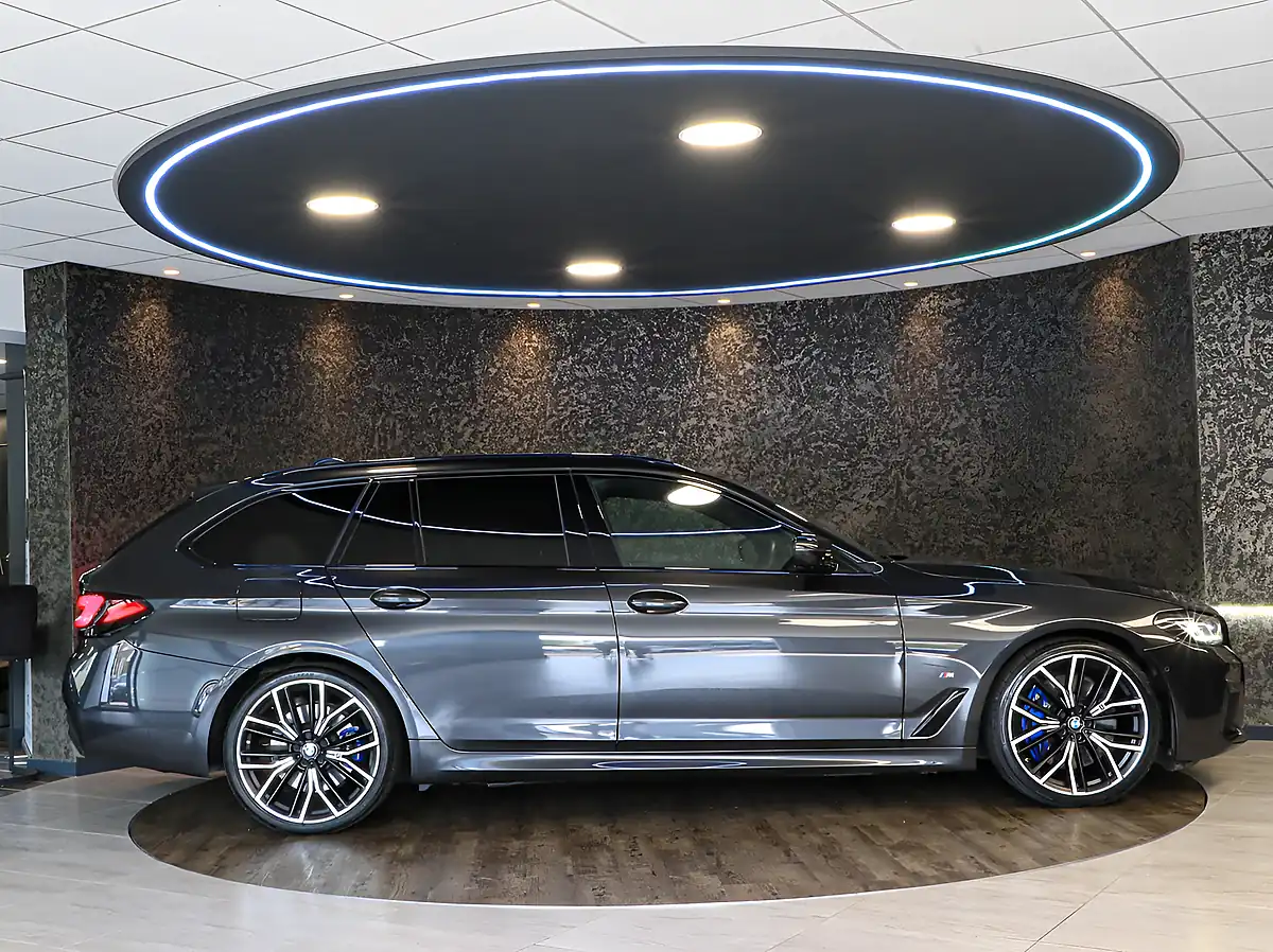 Used 2023 BMW 5 Series M Sport Sophisto Grey - Interior and Exterior details 9