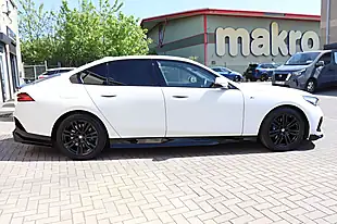Used 2023 BMW 5 Series M Sport White - Interior and Exterior details 4