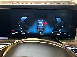 Used 2023 BMW 7 Series Excellence Black Sapphire - Interior and Exterior details 15