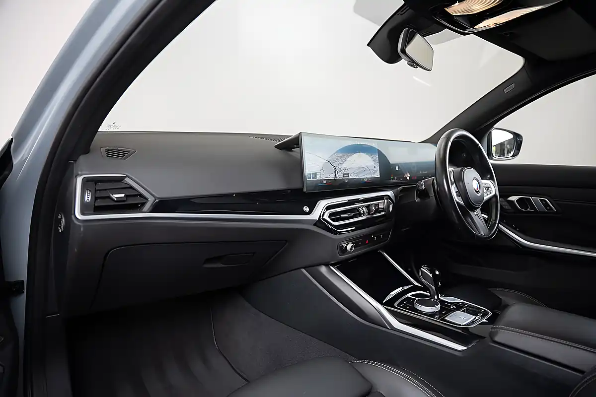 Used 2023 BMW Alpina D3S Grey - Interior and Exterior details 12