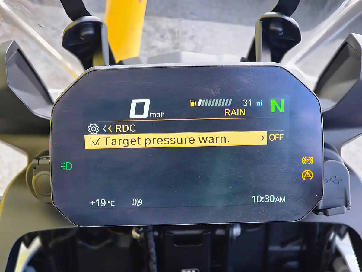 Used 2023 BMW F 750 Gs Te Multi-Coloured - Interior and Exterior details 15