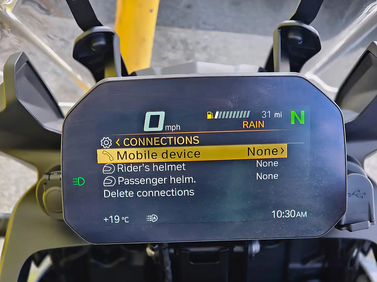Used 2023 BMW F 750 Gs Te Multi-Coloured - Interior and Exterior details 16